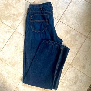 Like new 38 x 34 Cinch Black Label 2.2 jeans.